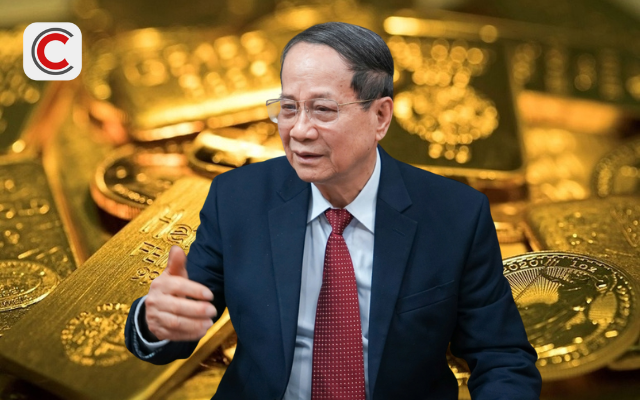 PGS.TS Ngô Trí Long: Ổn định thị trường vàng không phải là chăm chăm kéo giá vàng thấp xuống- Ảnh 1. PGS.TS Ngô Trí Long: Ổn định thị trường vàng không phải là chăm chăm kéo giá vàng thấp xuống- Ảnh 1.