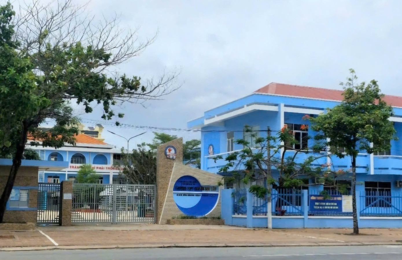 Vụ thầy giáo được minh oan, 8 nguyên lãnh đạo sở đến nghe: Sao chưa xử lý dứt điểm?- Ảnh 1.