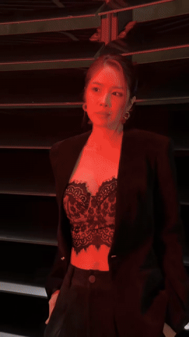 Đây là Lê Phương hay Hồng Diễm?- Ảnh 1. Đây là Lê Phương hay Hồng Diễm?- Ảnh 1.