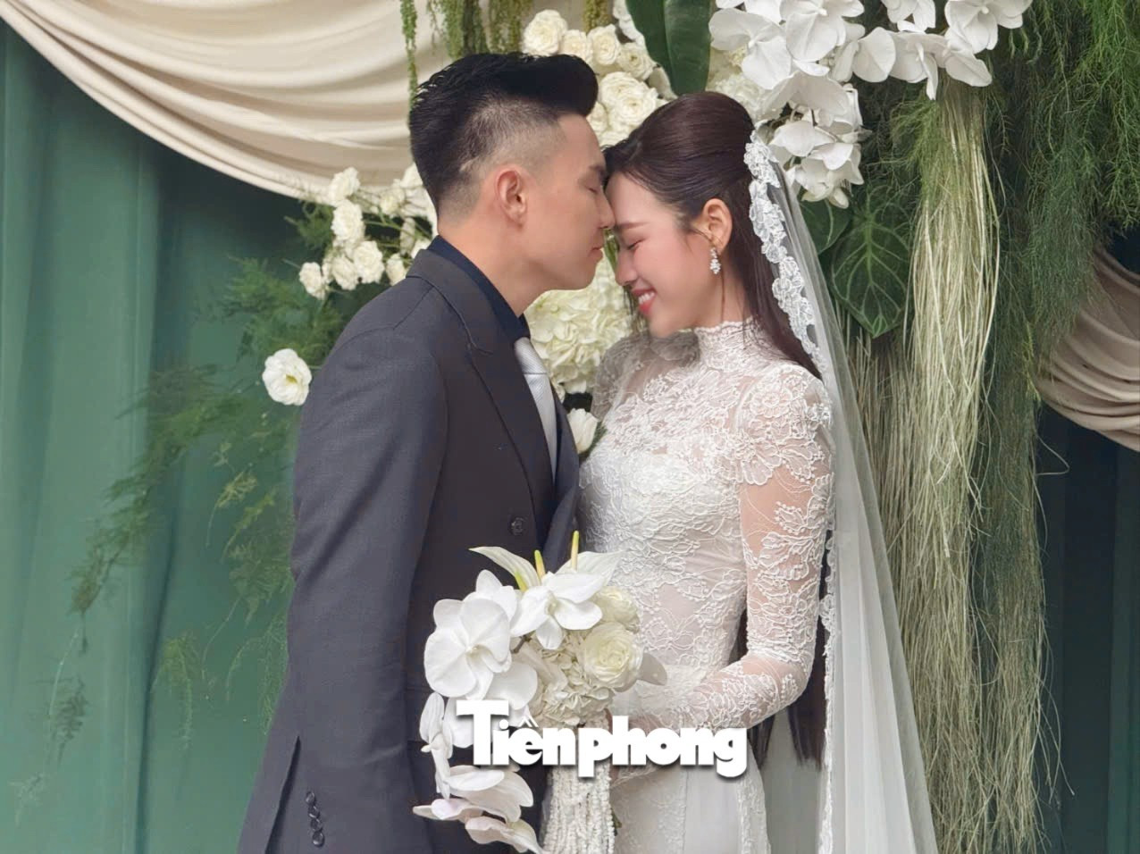 Chú rể Viết Vương phong độ, rước Đỗ Thị Hà về Quảng Trị- Ảnh 7.