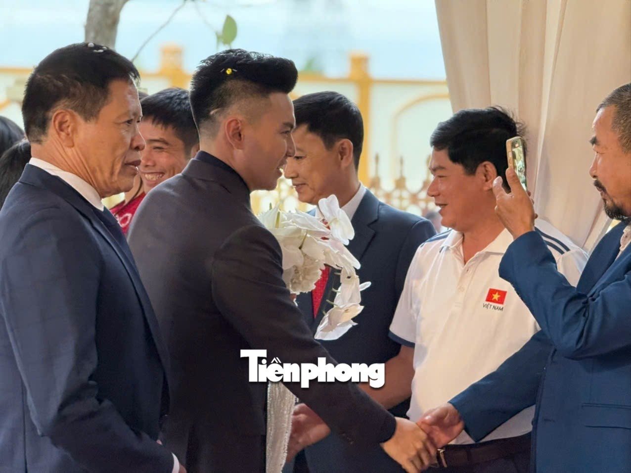 Chú rể Viết Vương phong độ, rước Đỗ Thị Hà về Quảng Trị- Ảnh 3.