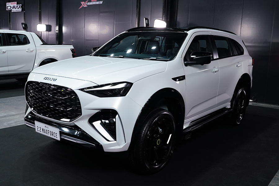 Isuzu mu-X 2026 ra mắt: Treo mới, ADAS ngay từ bản tiêu chuẩn, nhưng có chi tiết 'cải lùi' so với bản vừa ra mắt tại Việt Nam- Ảnh 18.