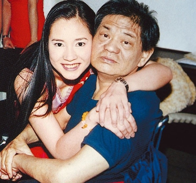 Không tin nổi "bom sex" một thời giờ lại ra nông nỗi này- Ảnh 8. Không tin nổi "bom sex" một thời giờ lại ra nông nỗi này- Ảnh 8.