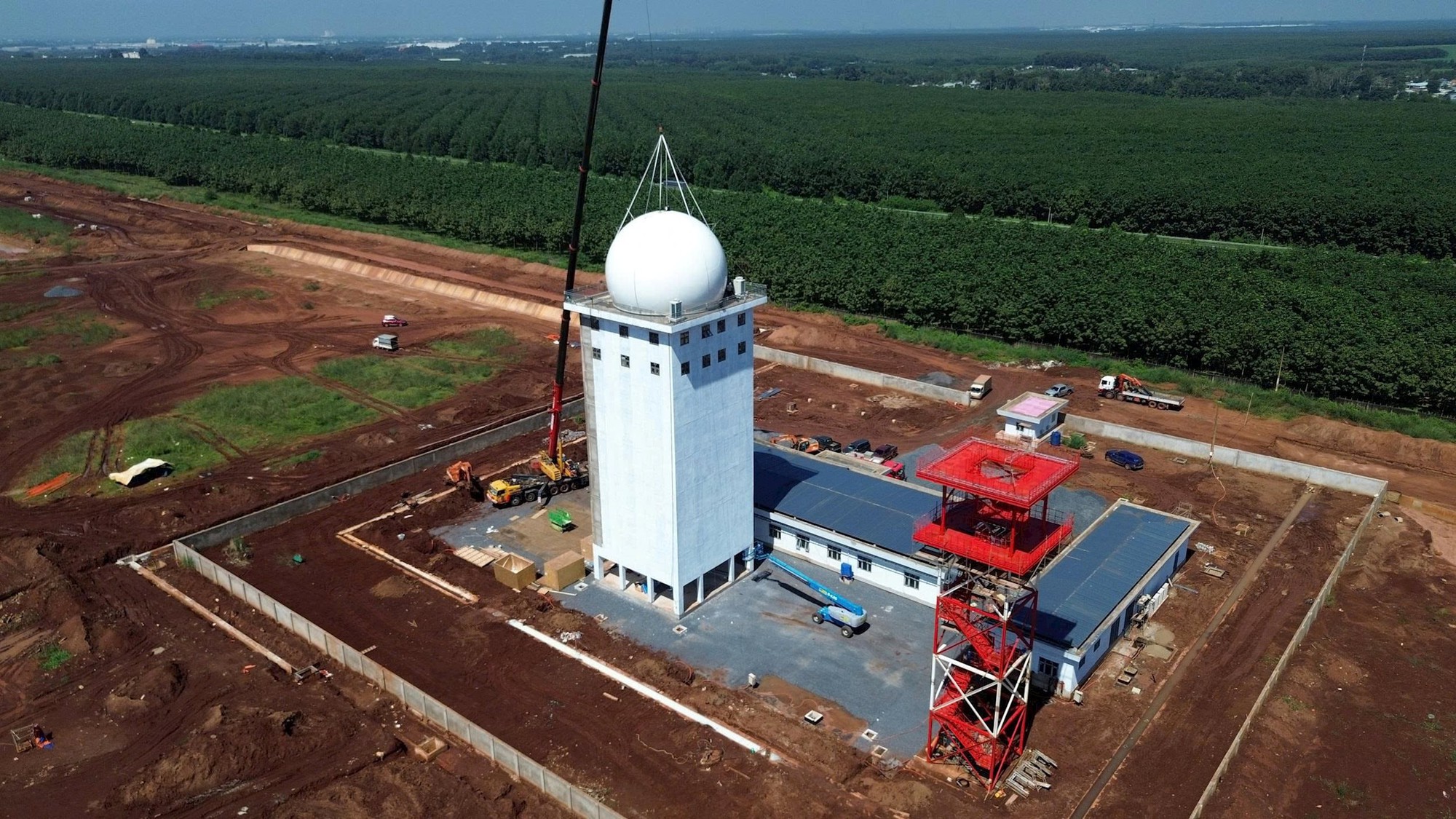Dự án 16 tỷ USD lập kỷ lục 3 năm 8 lần đón Thủ tướng thị sát: Chính thức hoàn thành “Đôi mắt thép”- Ảnh 4. Dự án 16 tỷ USD lập kỷ lục 3 năm 8 lần đón Thủ tướng thị sát: Chính thức hoàn thành “Đôi mắt thép”- Ảnh 4.
