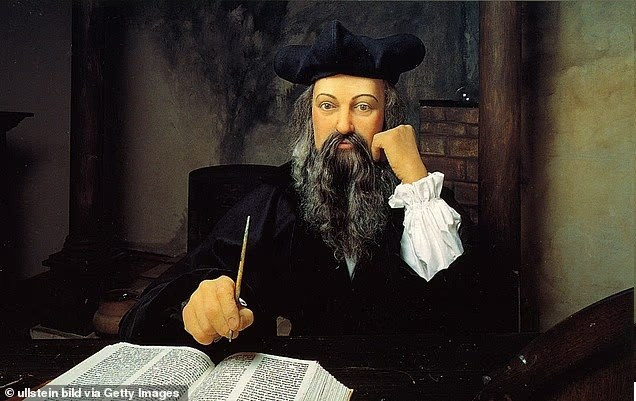 Nostradamus tiết lộ dự b&aacute;o về thế giới cuối năm 2025- Ảnh 3.