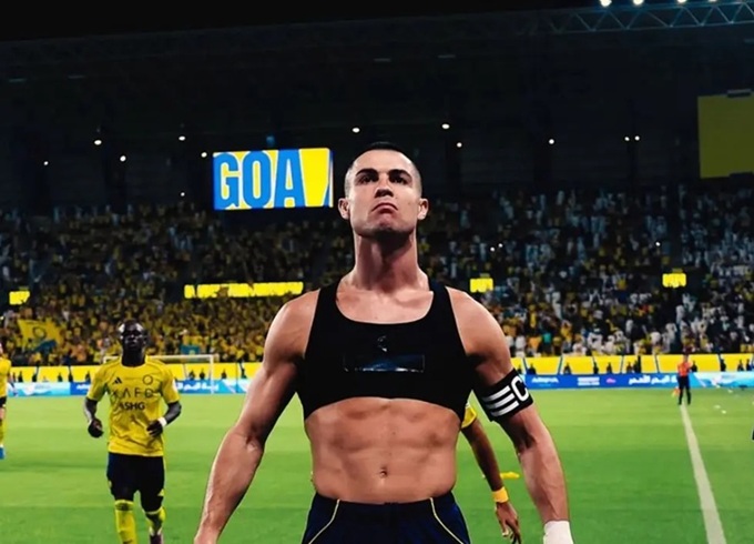 Đồng tiền Cristiano Ronaldo CR7 lừa đảo 143 triệu đô chỉ trong 15 phút- Ảnh 3. Đồng tiền Cristiano Ronaldo CR7 lừa đảo 143 triệu đô chỉ trong 15 phút- Ảnh 3.