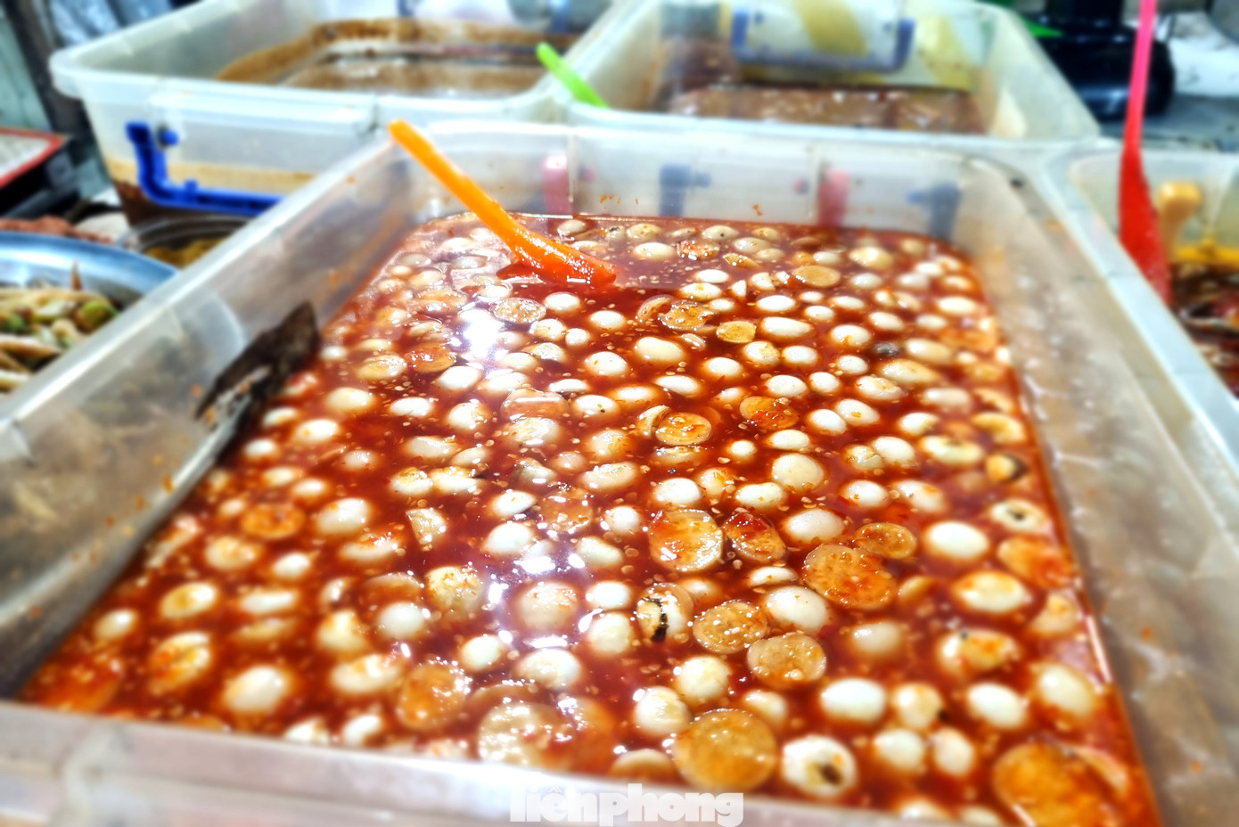 Người dân Đà Nẵng đi mua thực phẩm 'tích trữ 3 ngày' từ tinh mơ- Ảnh 6.