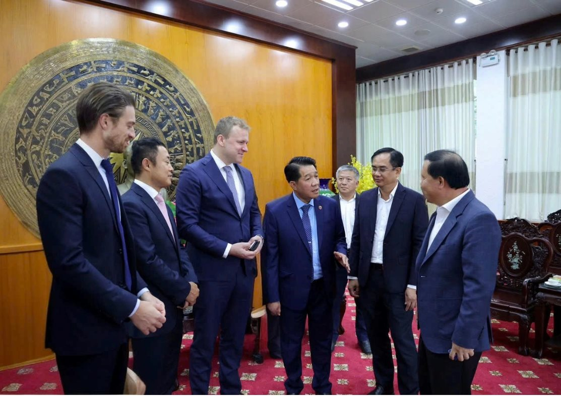 DN Hà Lan rót 10.000 tỷ, biến Việt Nam thành trung tâm nông nghiệp công nghệ cao tiêu biểu Đông Nam Á- Ảnh 2. DN Hà Lan rót 10.000 tỷ, biến Việt Nam thành trung tâm nông nghiệp công nghệ cao tiêu biểu Đông Nam Á- Ảnh 2.