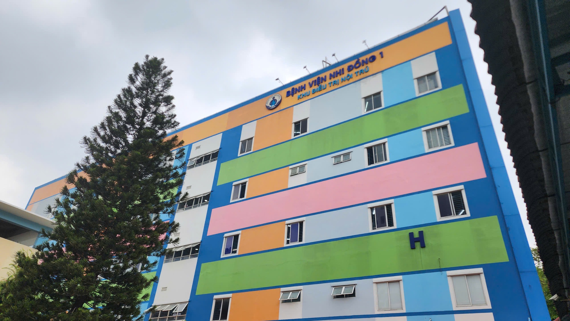 Sức Khỏe Bé Trai Trong Vụ Cháy Ở Gia Lai Khiến Bố Mẹ Bé Tử Vong- Ảnh 1. Sức Khỏe Bé Trai Trong Vụ Cháy Ở Gia Lai Khiến Bố Mẹ Bé Tử Vong- Ảnh 1.