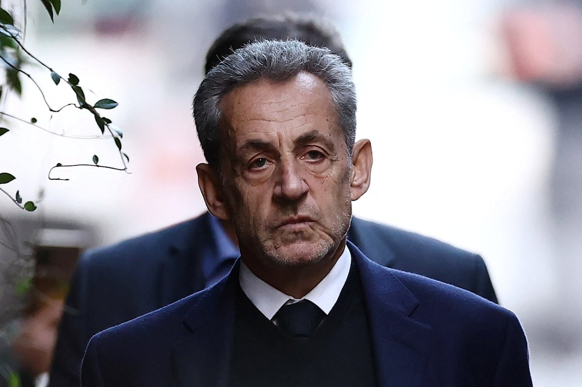 Cựu Tổng thống Pháp Nicolas Sarkozy bị bạn tù đe dọa- Ảnh 1. Cựu Tổng thống Pháp Nicolas Sarkozy bị bạn tù đe dọa- Ảnh 1.