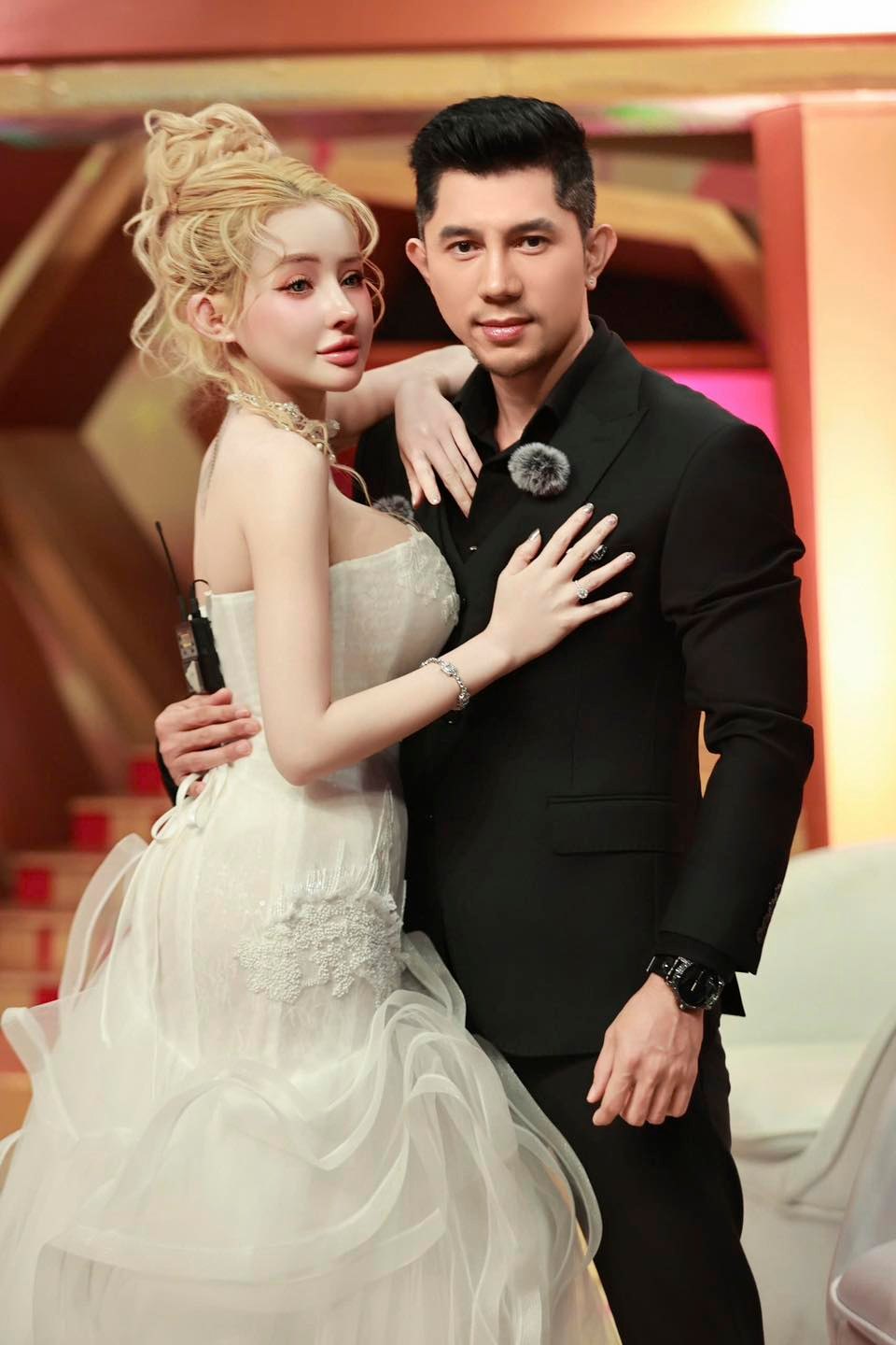 Dấu chấm hết của Lương Bằng Quang- Ảnh 4. Dấu chấm hết của Lương Bằng Quang- Ảnh 4.