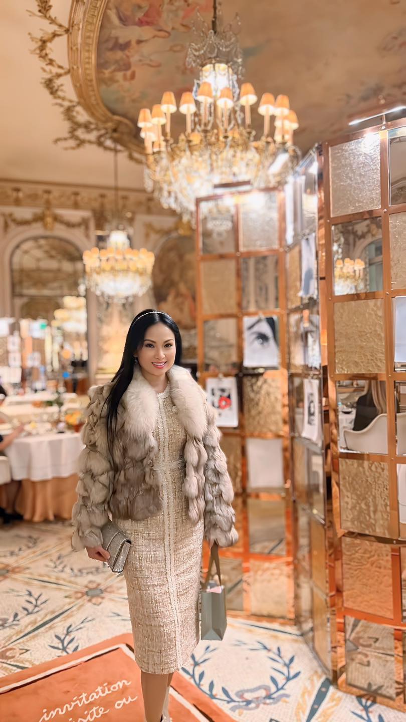 Nữ nghệ sĩ giàu nhất Việt Nam, sở hữu tài sản 35.000 tỷ, ở biệt thự có cả nhà hát Opera là ai?- Ảnh 4.