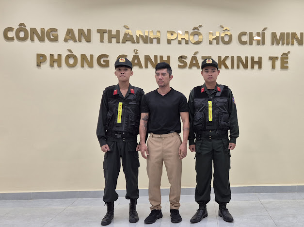 Dấu chấm hết của Lương Bằng Quang- Ảnh 6. Dấu chấm hết của Lương Bằng Quang- Ảnh 6.