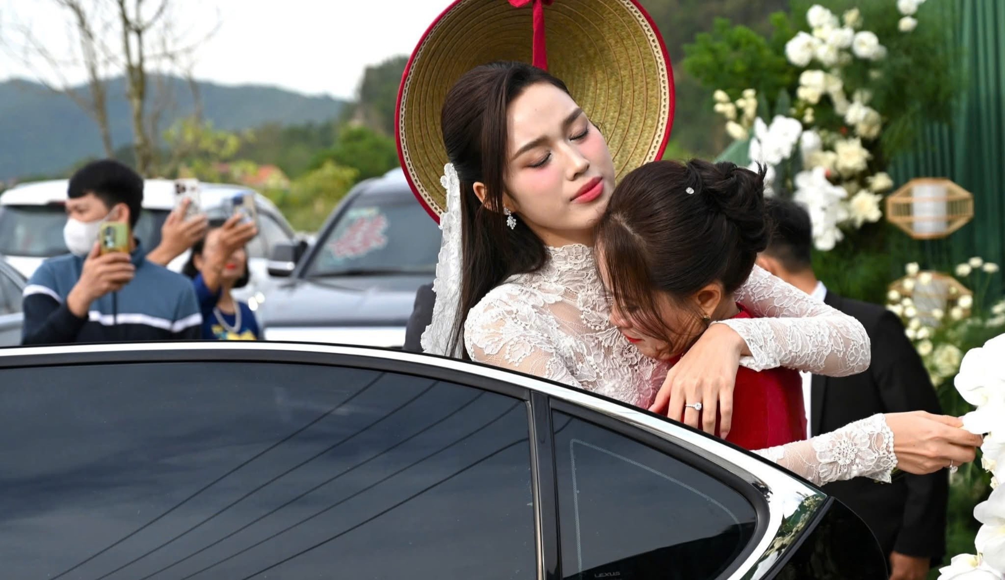 Nếu có bài thi da đẹp thì Đỗ Hà 100 điểm- Ảnh 6. Nếu có bài thi da đẹp thì Đỗ Hà 100 điểm- Ảnh 6.
