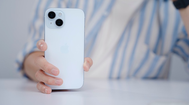 iPhone giảm giá sốc nhất năm, dòng Pro Max "bay" đến 8 triệu đồng- Ảnh 3. iPhone giảm giá sốc nhất năm, dòng Pro Max "bay" đến 8 triệu đồng- Ảnh 3.