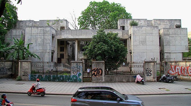 Ảnh/ CLIP: Diện mạo mới kh&ocirc;ng nhận ra của ng&ocirc;i &ldquo;nh&agrave; ma&rdquo; số 300 Kim M&atilde; (H&agrave; Nội)- Ảnh 1.