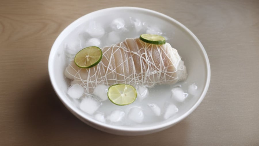 Luộc thịt nên để nguyên miếng hay thái nhỏ trước? Nhiều người nội trợ lâu năm vẫn làm sai- Ảnh 5. Luộc thịt nên để nguyên miếng hay thái nhỏ trước? Nhiều người nội trợ lâu năm vẫn làm sai- Ảnh 5.