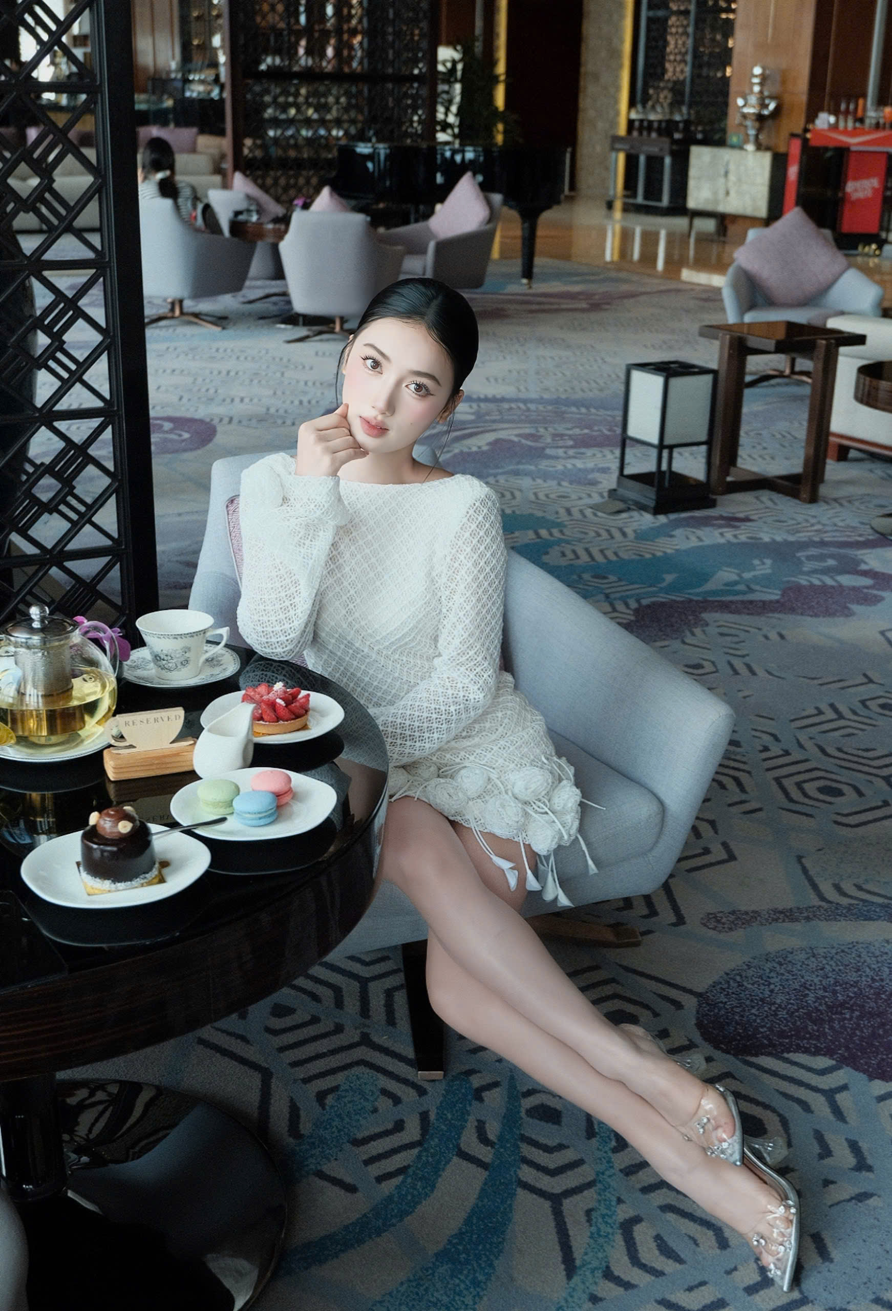 300.000 người theo d&otilde;i nữ sinh SN 2004 d&acirc;n tộc Dao sở hữu phong c&aacute;ch thời trang ấn tượng, từng g&acirc;y sốt với bộ ảnh &ldquo;Mưa Đỏ&rdquo;- Ảnh 3.