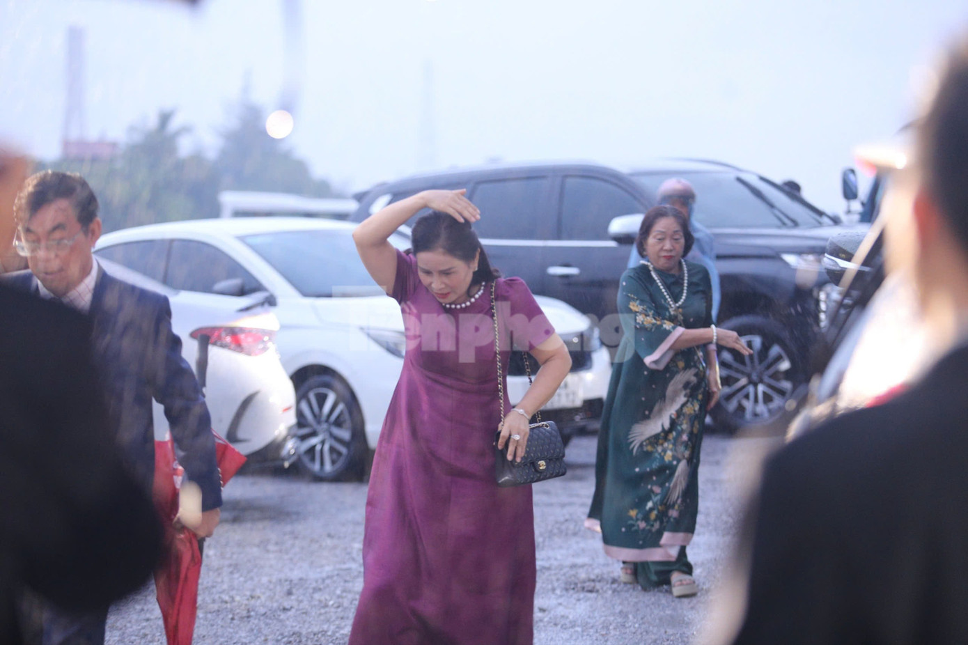 Toàn cảnh đám cưới từ 6h sáng tới đêm khuya của Hoa hậu Đỗ Thị Hà- Ảnh 38. Toàn cảnh đám cưới từ 6h sáng tới đêm khuya của Hoa hậu Đỗ Thị Hà- Ảnh 38.