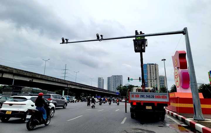 Công an Hà Nội lắp gần 1.900 camera AI, vận hành từ tháng 12- Ảnh 1.