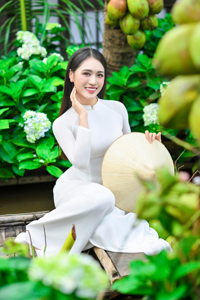 Danh tính người yêu tổng tài đi đánh ghen khiến "cả nước vừa sợ, vừa buồn cười"- Ảnh 15.