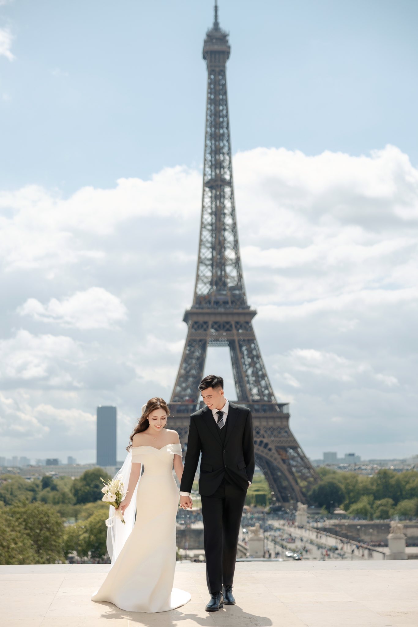 Thủ môn U23 Việt Nam khoe bộ ảnh cưới giữa trời Âu với bạn gái thạc sĩ- Ảnh 2. Thủ môn U23 Việt Nam khoe bộ ảnh cưới giữa trời Âu với bạn gái thạc sĩ- Ảnh 2.