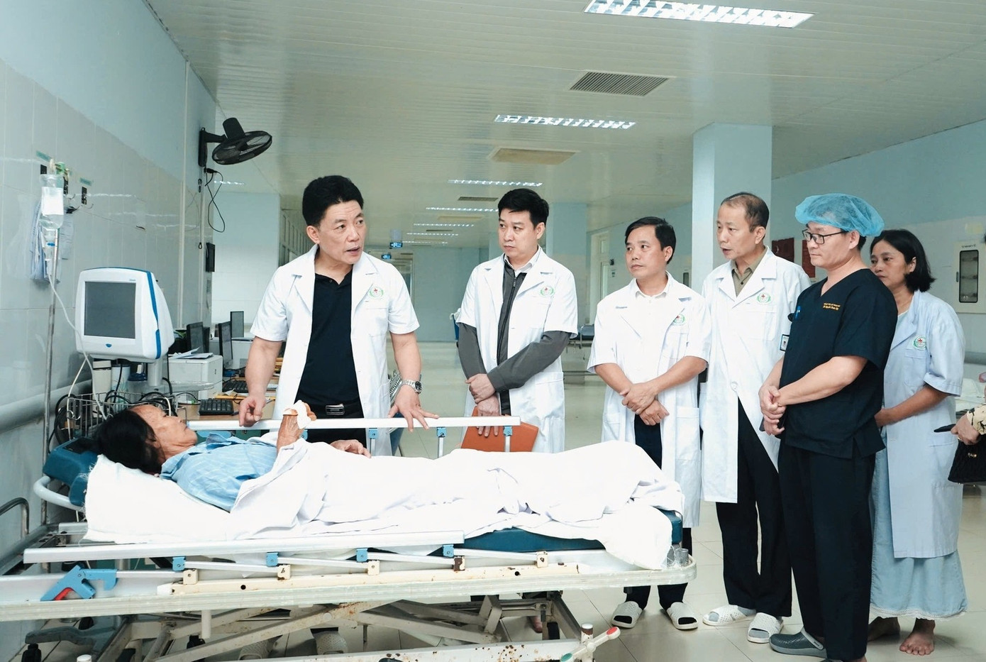 5 phút cuồng loạn của kẻ truy sát khiến 7 người trong bệnh viện bị thương- Ảnh 3.