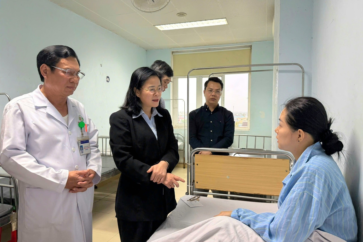 5 phút cuồng loạn của kẻ truy sát khiến 7 người trong bệnh viện bị thương- Ảnh 2.