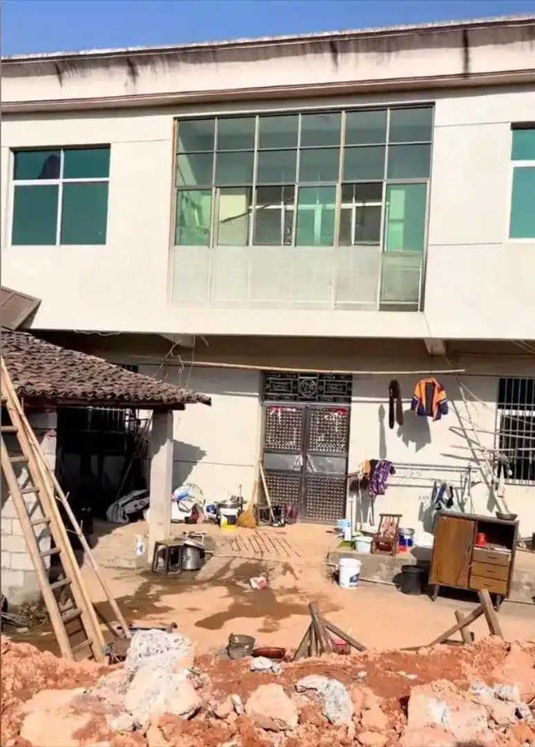 Gia chủ từ chối bồi thường 7 tỷ đồng và 3 lô đất khiến cao tốc phải chuyển hướng: “Trả gấp đôi, thêm chi phí sinh hoạt 5 năm mới di dời”- Ảnh 3.