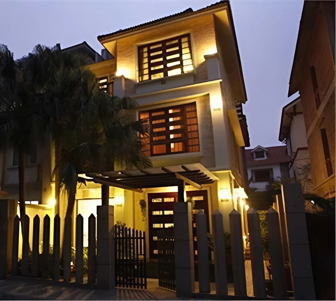 Nữ nghệ sĩ là "đại gia đất mỏ", sở hữu biệt thự từ Hà Nội đến TP.HCM, 45 tuổi mới lấy chồng - Ảnh 6. Nữ nghệ sĩ là "đại gia đất mỏ", sở hữu biệt thự từ Hà Nội đến TP.HCM, 45 tuổi mới lấy chồng - Ảnh 6.