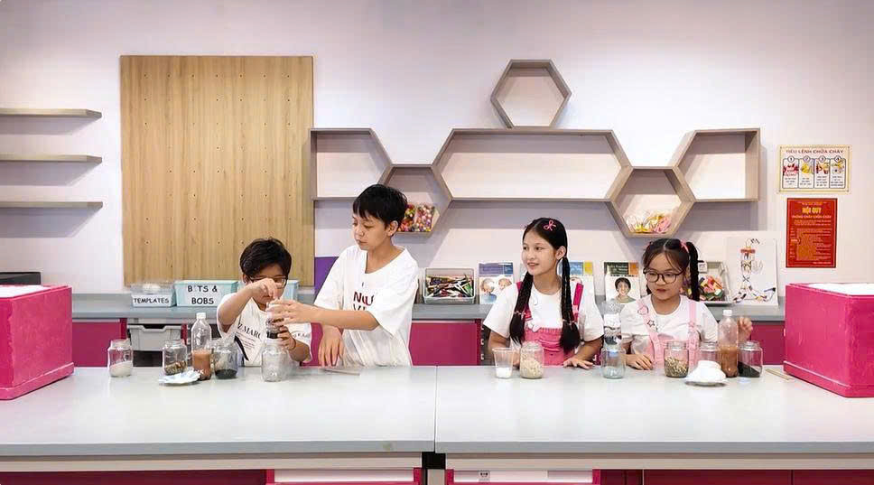 Những bông hoa nhỏ được VTV hồi sinh- Ảnh 3. Những bông hoa nhỏ được VTV hồi sinh- Ảnh 3.
