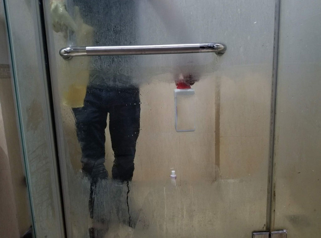 5 bí quyết dọn nhà của người dì trung niên khiến ai cũng phục: Sàn sáng, bếp sạch, không cần thuê giúp việc!- Ảnh 8.