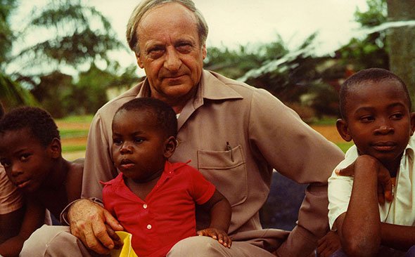 Sốc: Người sáng lập Làng trẻ em SOS lạm dụng trẻ em- Ảnh 1. Sốc: Người sáng lập Làng trẻ em SOS lạm dụng trẻ em- Ảnh 1.