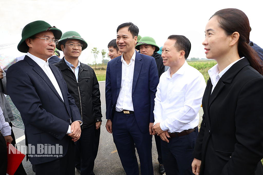 Sân bay mới rộng 720ha, trị giá 15.000 tỷ đồng, cách Nội Bài chỉ 80km đang được "thai nghén" đến đâu?- Ảnh 2. Sân bay mới rộng 720ha, trị giá 15.000 tỷ đồng, cách Nội Bài chỉ 80km đang được "thai nghén" đến đâu?- Ảnh 2.