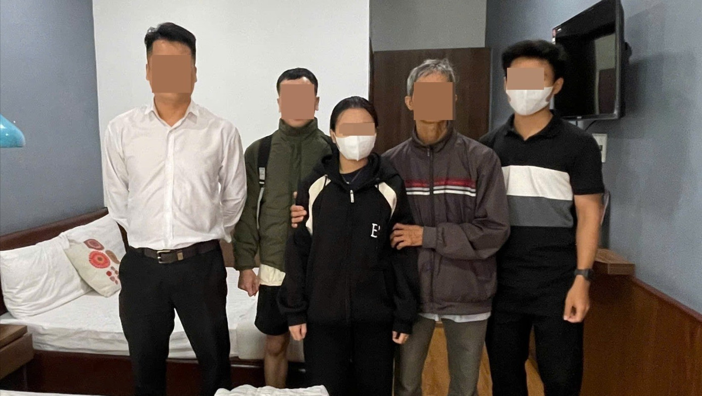 Giải cứu nữ sinh bị 'bắt cóc online' sau cuộc điện thoại thông báo trúng học bổng du học- Ảnh 1.