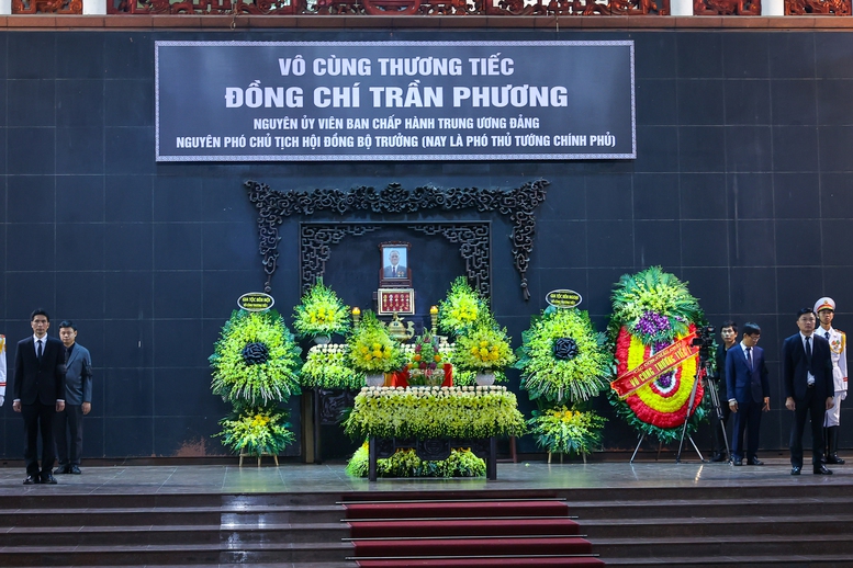 Lễ tang cấp Nhà nước nguyên Phó Chủ tịch Hội đồng Bộ trưởng Trần Phương- Ảnh 1. Lễ tang cấp Nhà nước nguyên Phó Chủ tịch Hội đồng Bộ trưởng Trần Phương- Ảnh 1.