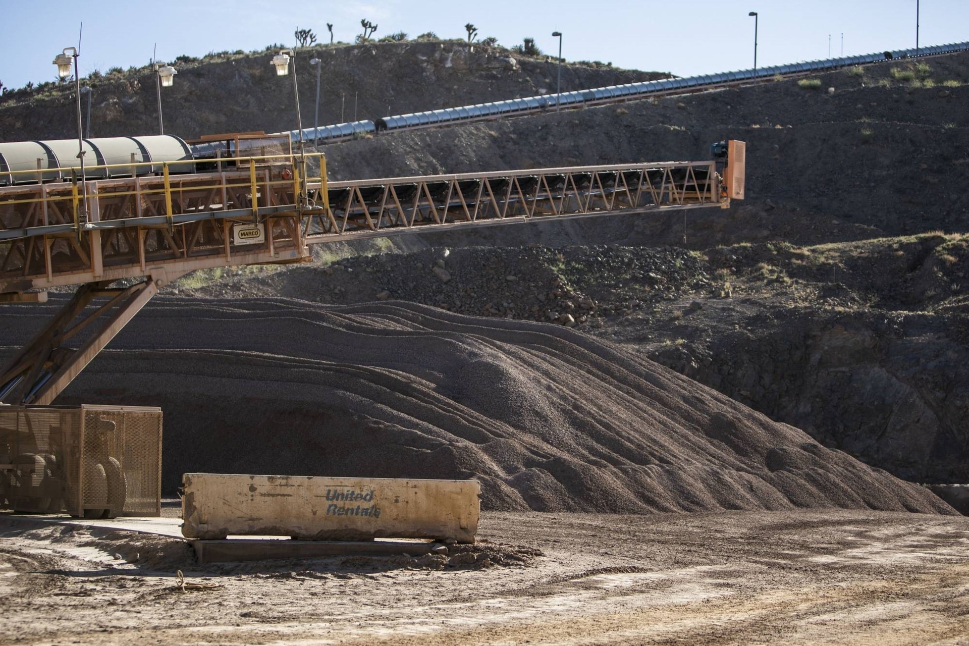 Sau Australia, Mỹ tiếp tục k&yacute; thỏa thuận đất hiếm với nền kinh tế hơn 4.000 tỷ USD, quyết ph&aacute; thế thống trị của Trung Quốc- Ảnh 1.