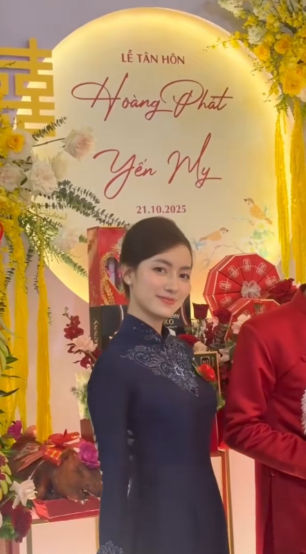 "Mẹ chồng trẻ nhất nước", sao mà giống diễn viên Phương Anh Đào: Danh tính hé lộ điều thú vị- Ảnh 2. "Mẹ chồng trẻ nhất nước", sao mà giống diễn viên Phương Anh Đào: Danh tính hé lộ điều thú vị- Ảnh 2.