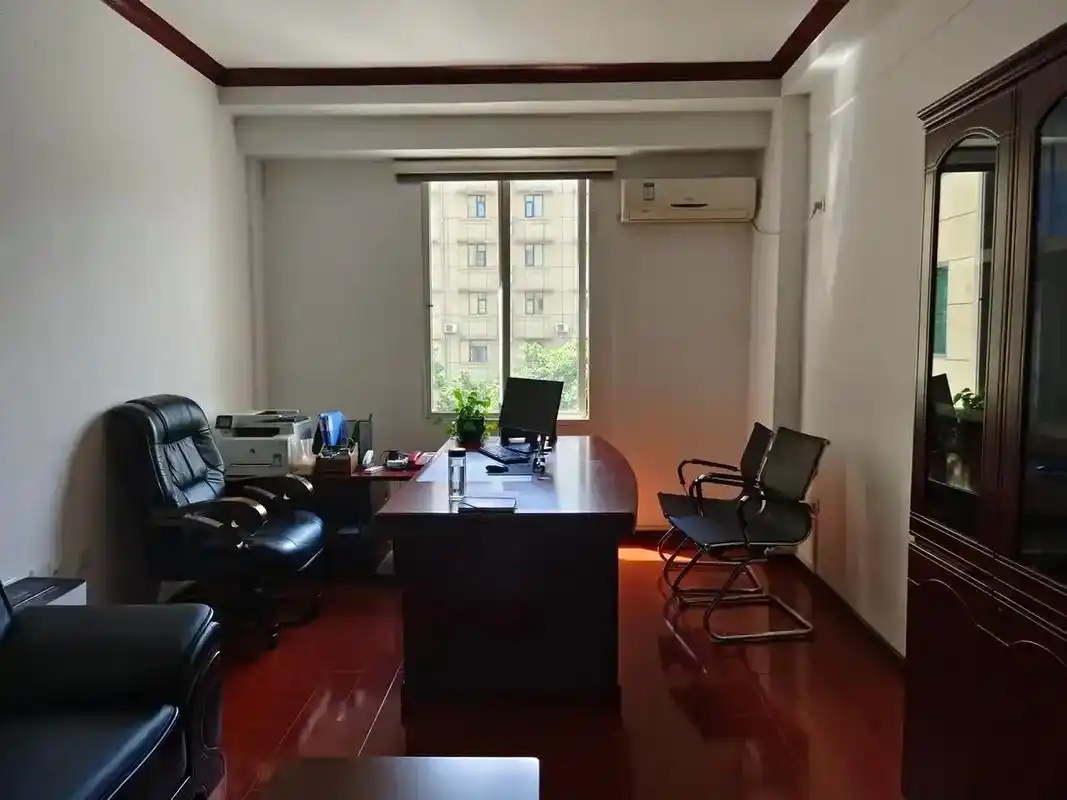 Nhảy việc sang công ty trả lương 180 triệu đồng/tháng cao gấp đôi chỗ cũ, tôi bị sa thải chỉ sau 6 tháng: 