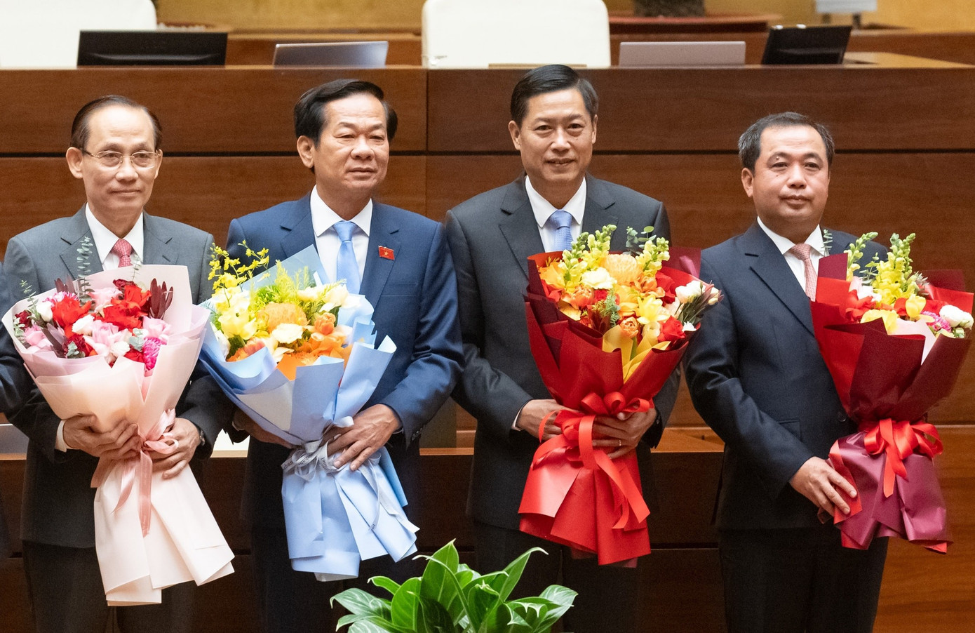 Chi tiết kết quả bầu, phê chuẩn lãnh đạo cấp cao ở Quốc hội và Chính phủ- Ảnh 2.