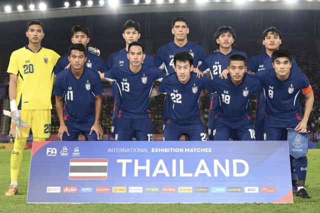 Tuyển Thái Lan “tránh vỏ dưa gặp vỏ dừa”, sẽ thêm lần ôm hận trước tuyển Việt Nam?- Ảnh 2. Tuyển Thái Lan “tránh vỏ dưa gặp vỏ dừa”, sẽ thêm lần ôm hận trước tuyển Việt Nam?- Ảnh 2.