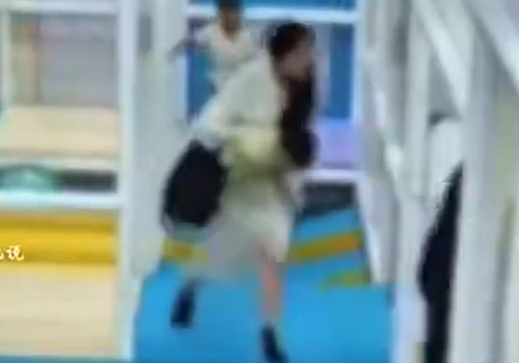 B&eacute; trai 4 tuổi tử vong v&igrave; nghẹn tr&acirc;n ch&acirc;u trong tr&agrave; sữa- Ảnh 4.