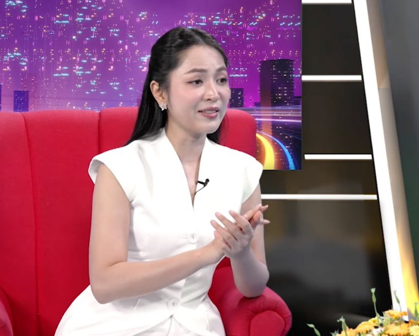 Nữ ca sĩ Viết tiếp câu chuyện hòa bình: "Có thể cuộc sống tôi đã rẽ hướng khác"- Ảnh 1.