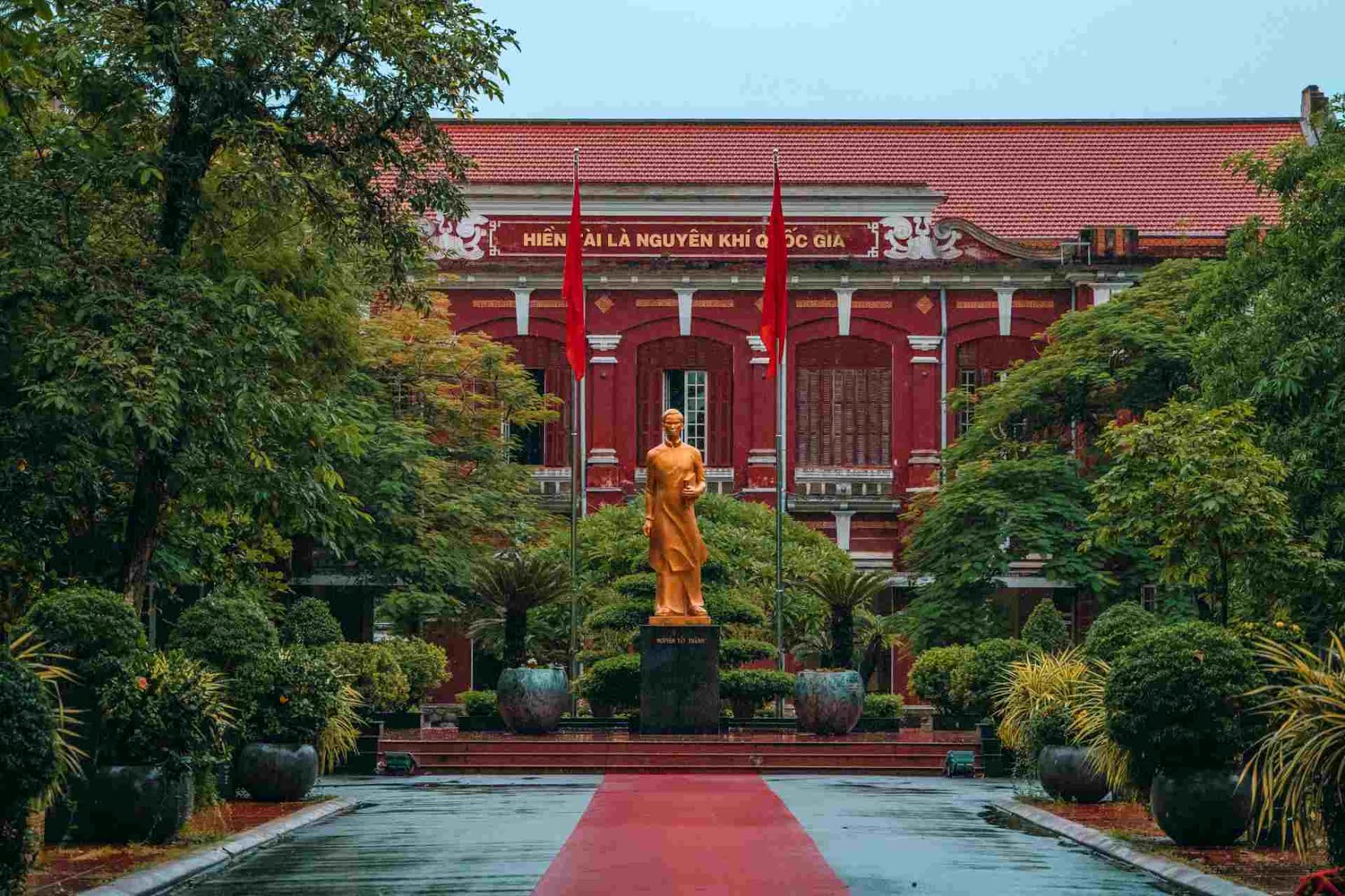 Vẻ đẹp của ng&ocirc;i trường trăm tuổi c&oacute; 8 th&iacute; sinh v&agrave;o chung kết Đường l&ecirc;n đỉnh Olympia- Ảnh 5.