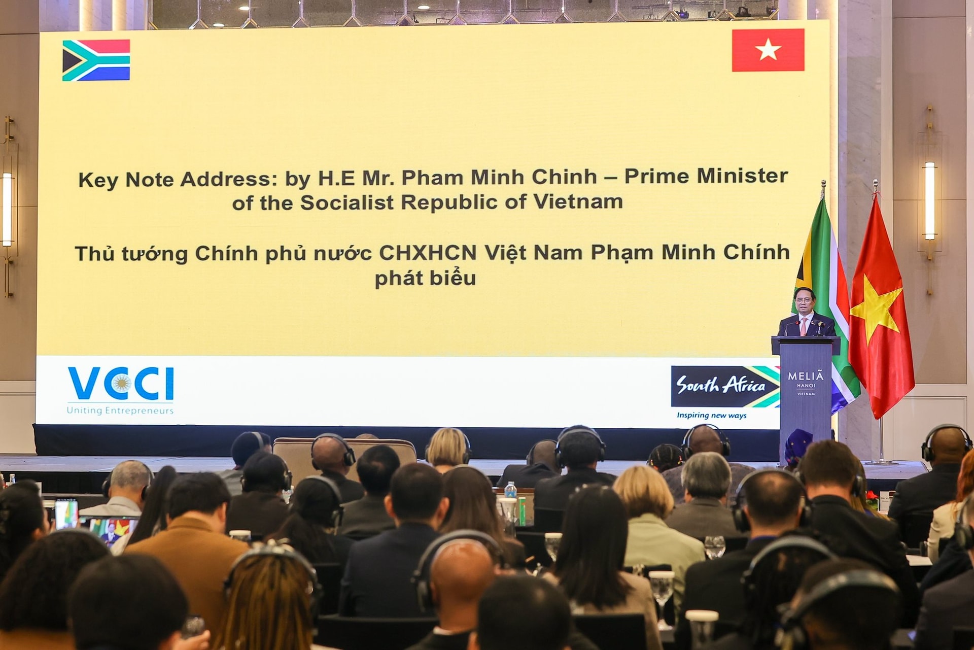 Tổng thống Nam Phi: Việt Nam là cửa ngõ vào Đông Nam Á, đạt mức tăng trưởng "đáng ngưỡng mộ"- Ảnh 5. Tổng thống Nam Phi: Việt Nam là cửa ngõ vào Đông Nam Á, đạt mức tăng trưởng "đáng ngưỡng mộ"- Ảnh 5.