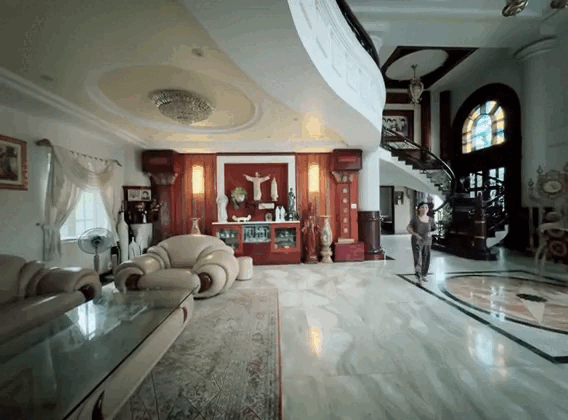 "Tổng tài" Colline Dalat lấy vợ: Cổng cưới cao 5m, 50.000 bông hồng và cẩm tú cầu nhập, cổ tích còn thấy rén- Ảnh 10.