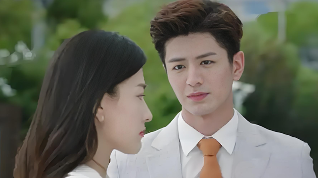 Lâu rồi không thấy vợ uống vitamin, cũng không hỏi đến tiền nong lương lậu của tôi khiến tôi cảm thấy mình đã bị lộ hết bí mật- Ảnh 1.