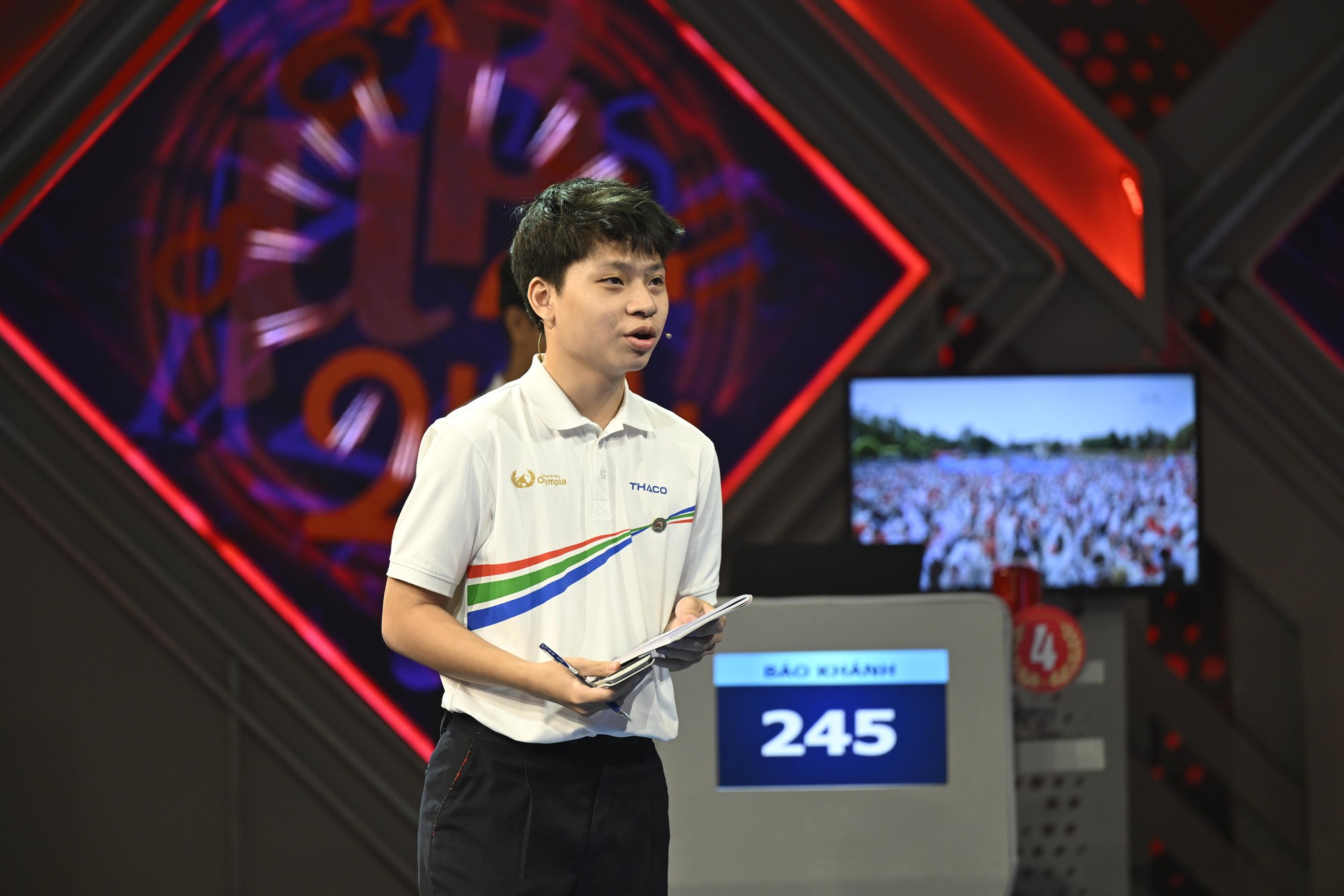 Bảo Kh&aacute;nh - "nh&agrave; leo n&uacute;i" đến từ H&agrave; Nội v&ocirc; địch Olympia 2025!- Ảnh 20.