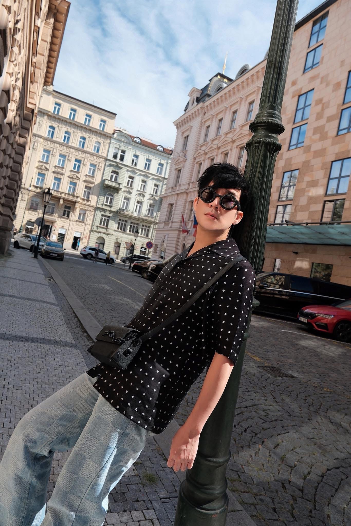 Nam ca sĩ quê Hà Nội: "Tôi không xuất hiện thì bầu show sẽ bị thưa kiện"- Ảnh 3.