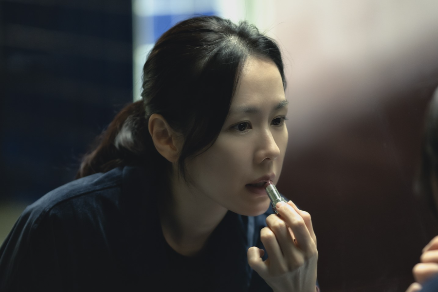 Tình thế khó khăn hiện tại của Song Hye Kyo- Ảnh 7. Tình thế khó khăn hiện tại của Song Hye Kyo- Ảnh 7.